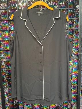 Express Black Sleeveless Button-Front Camisole with White Piping Trim